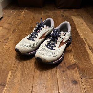 Brooks Women’s Ghost 15 Spa Blue/Neon Pink/Copper